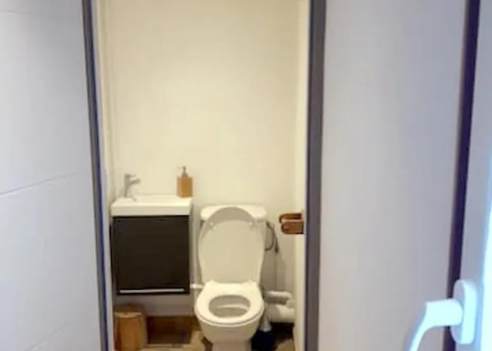 Maison Confortable Avec Jardin A Edruchon + Pour 6 Personnes *